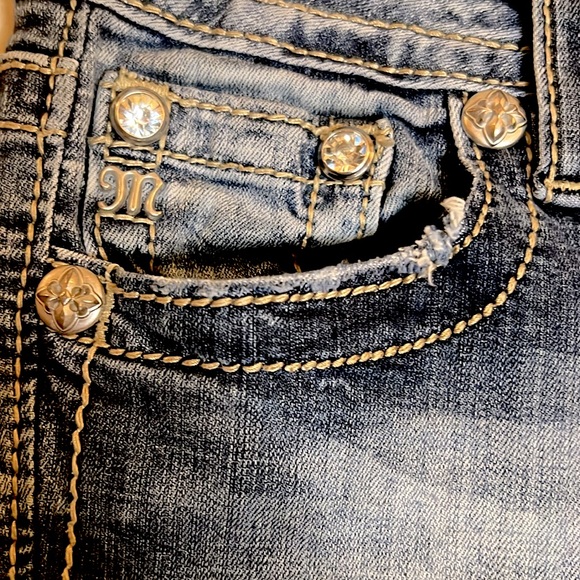 Miss Me Bootcut. - Picture 5 of 6